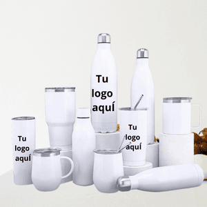 miniatura de botellas y tazones